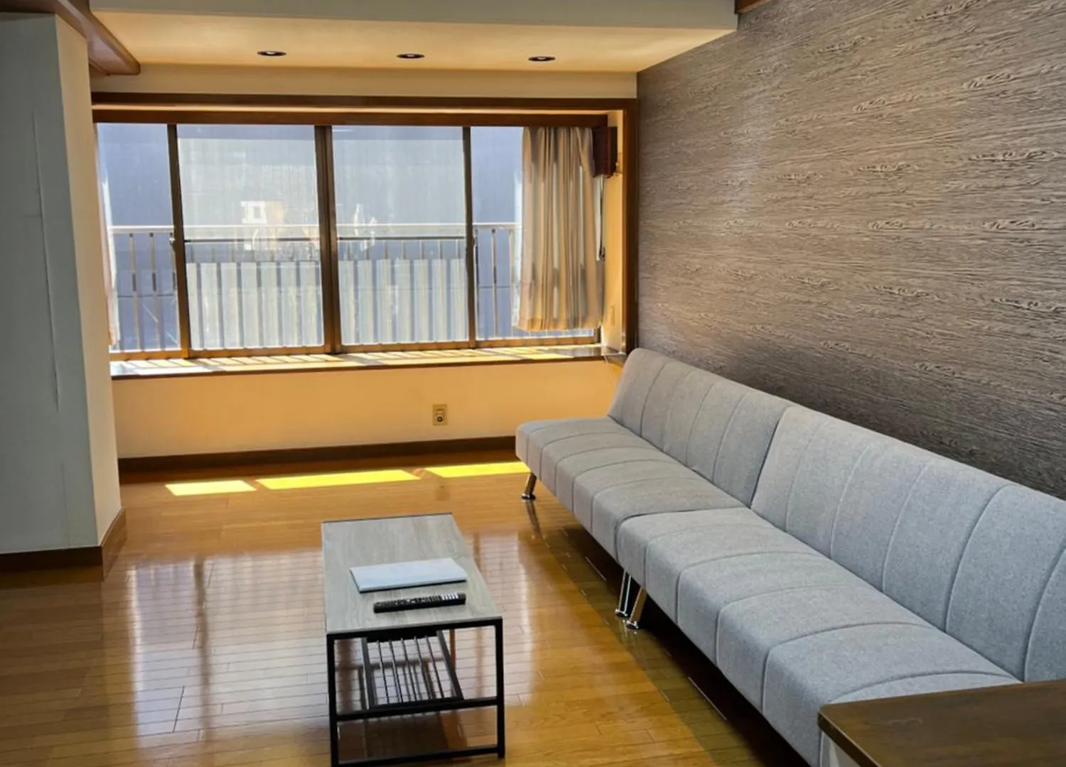 レクシア塚本 大阪から1駅 Apartment