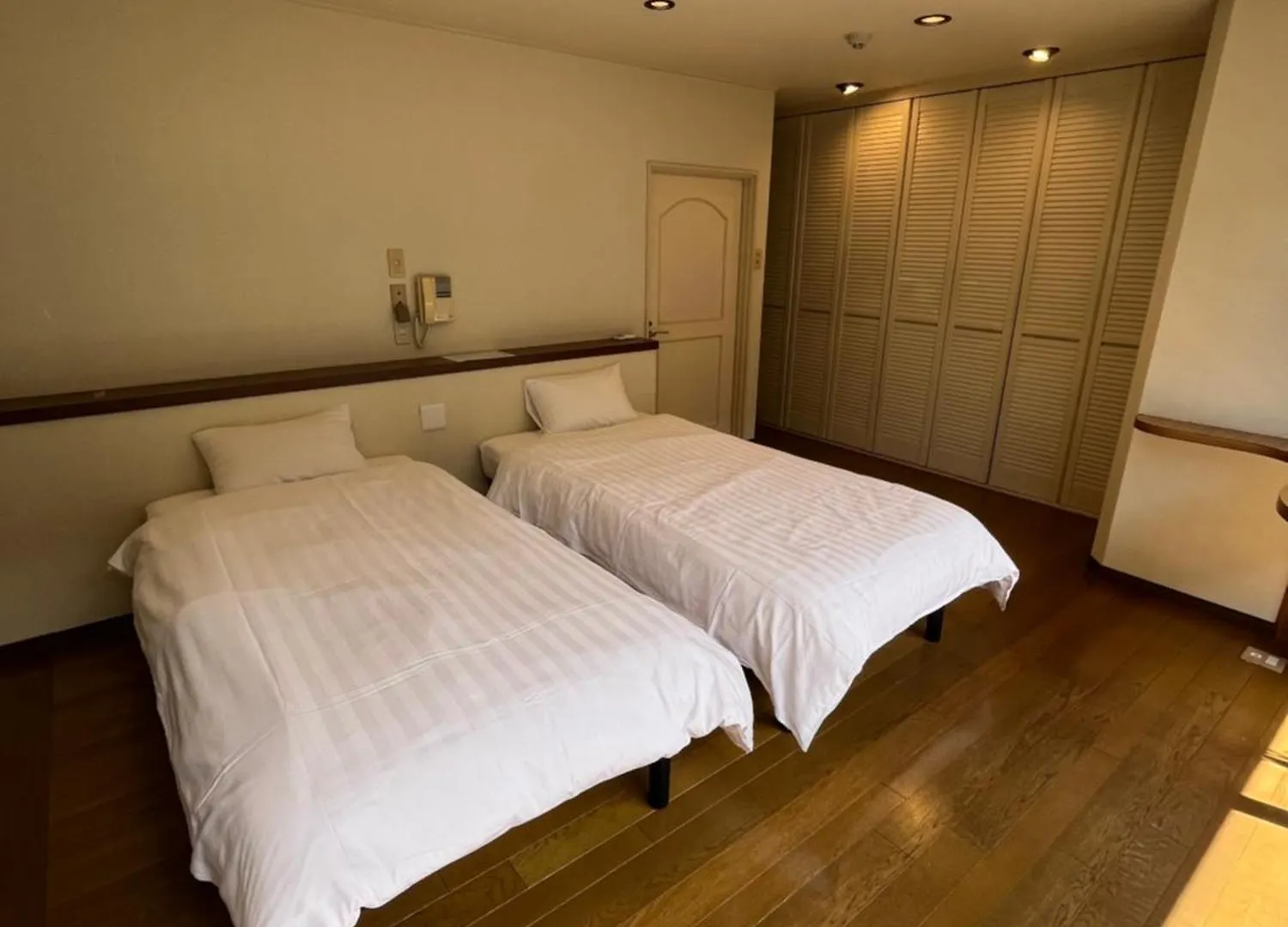 レクシア塚本 大阪から1駅 Apartment